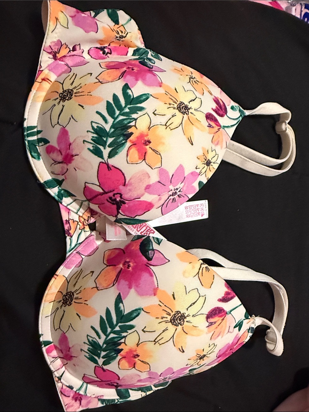 VS Pink push up bra